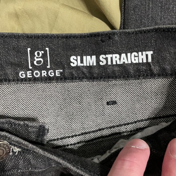 Jeans - Picture 2 of 2